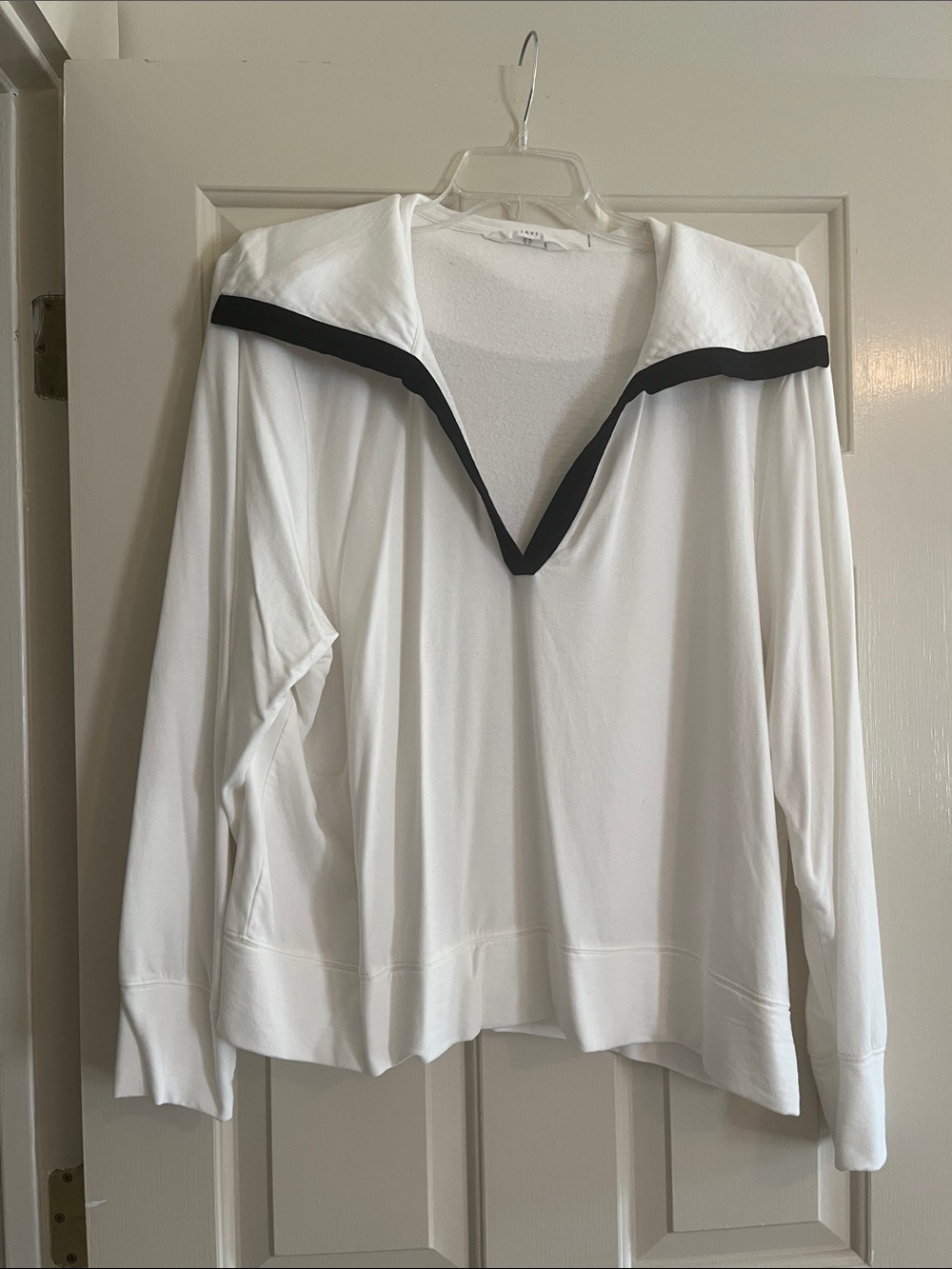 Women's White V-Neck Long-Sleeve Top with Black Trim